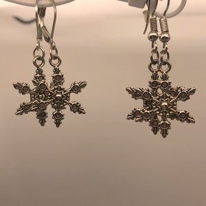 Earrings set of 2
